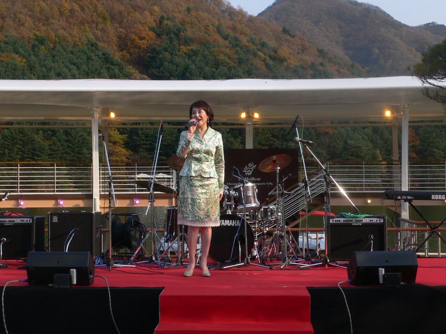 르.메이에르 청평 수상스포츠빌라 보트 진수식